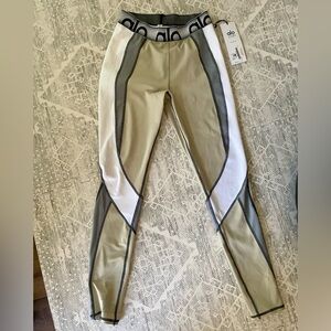 COPY - Alo Yoga Velocity high waist leggings colorblock sz Medium NWT